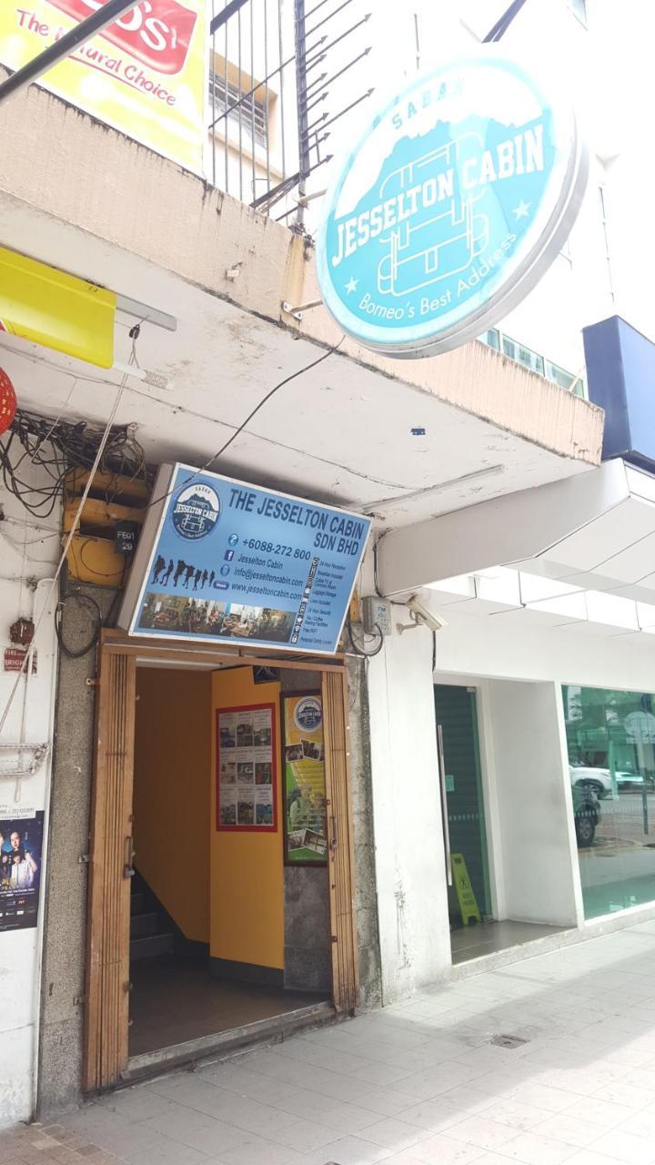The Jesselton Cabin Sdn Bhd Kota Kinabalu Exterior foto